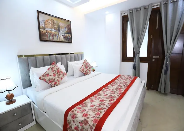 Hotel Nature View Green Park Metro Couple Friendly New Delhi