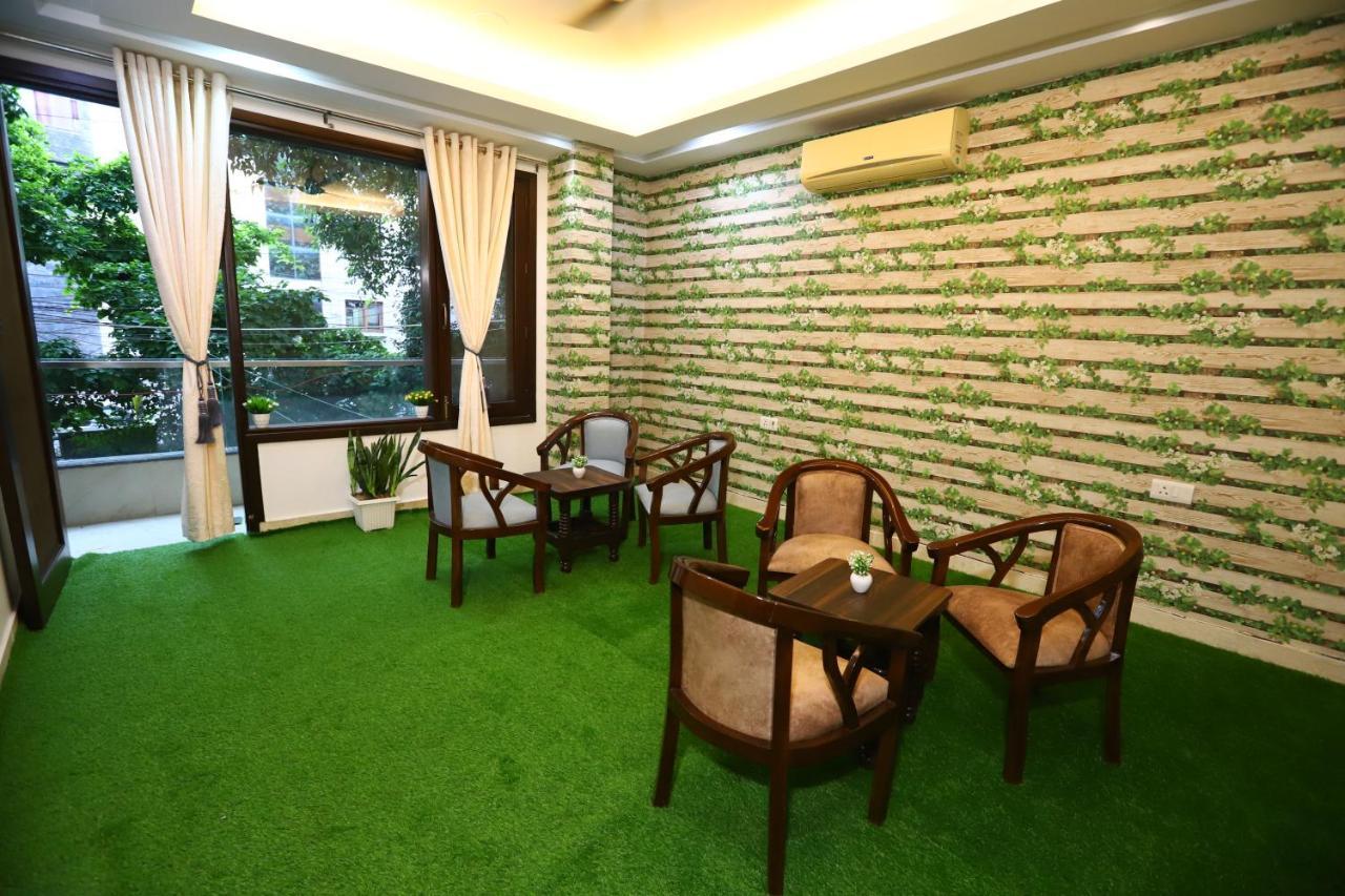 Nature View Park Metro Couple Friendly होटल New Delhi